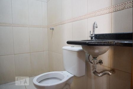 Casa de condomínio à venda com 65m², 3 quartos e 1 vaga Casa de condomínio à venda com 65m², 3 quartos e 1 vagaBanheiro