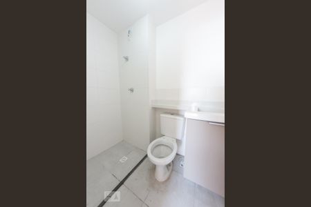Apartamento à venda com 38m², 2 quartos e 1 vaga Apartamento à venda com 38m², 2 quartos e 1 vagaBanheiro