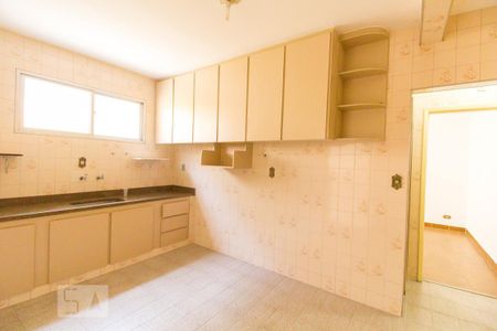 Casa de condomínio para alugar com 120m², 2 quartos e sem vagaCozinha