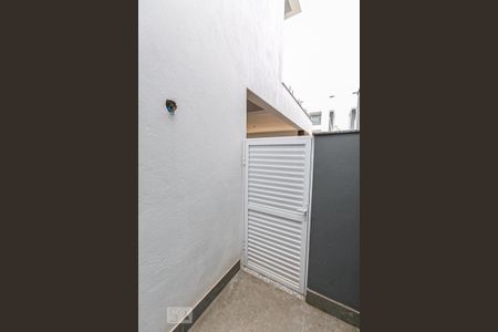 Casa de condomínio à venda com 445m², 3 quartos e 1 vaga Casa de condomínio à venda com 445m², 3 quartos e 1 vagaÁrea de Serviço