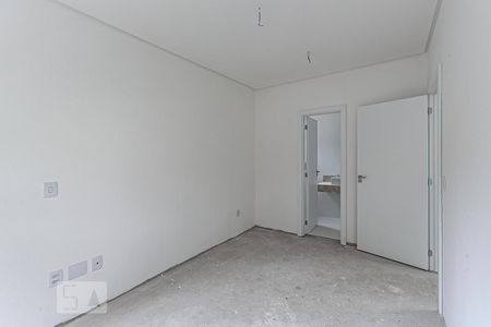 Casa de condomínio à venda com 397m², 3 quartos e 1 vagaQuarto 2