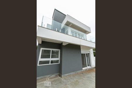 Casa de condomínio à venda com 397m², 3 quartos e 1 vagaFachada