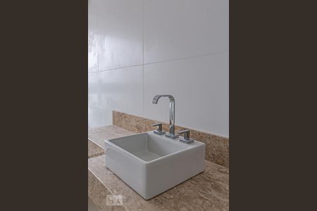 Casa de condomínio à venda com 397m², 3 quartos e 1 vagaBanheiro do Quarto 3