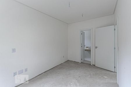 Casa de condomínio à venda com 405m², 3 quartos e 1 vagaQuarto 2