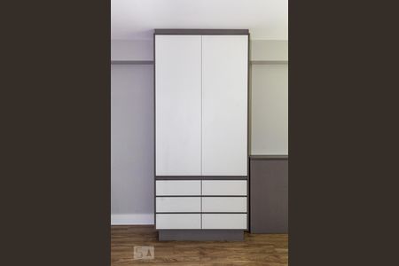 Studio de kitnet/studio para alugar com 1 quarto, 33m² em Centro, Curitiba