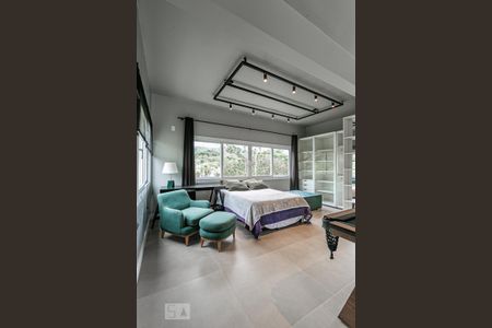 Casa de condomínio à venda com 287m², 3 quartos e 1 vagaTerraço