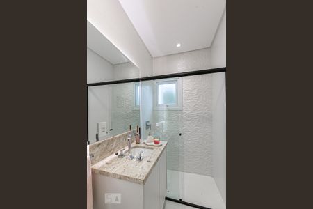 Casa de condomínio à venda com 287m², 3 quartos e 1 vagaBanheiro do Quarto 2