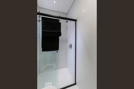 Casa de condomínio à venda com 287m², 3 quartos e 1 vagaBanheiro do Quarto 1