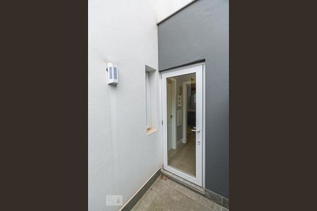 Casa de condomínio à venda com 287m², 3 quartos e 1 vagaLavanderia