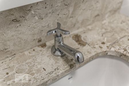 Casa de condomínio à venda com 287m², 3 quartos e 1 vagaBanheiro de Serviço