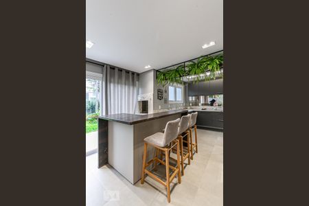 Casa de condomínio à venda com 287m², 3 quartos e 1 vagaCozinha