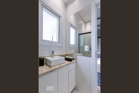 Casa de condomínio à venda com 287m², 3 quartos e 1 vagaBanheiro do Terraço