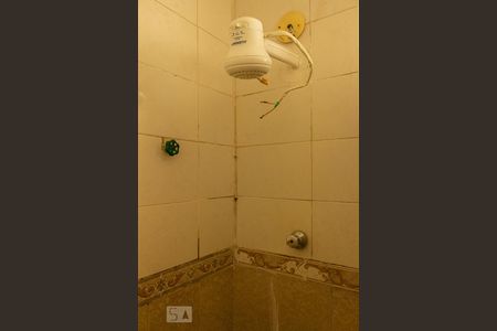 Apartamento para alugar com 70m², 2 quartos e 2 vagas Apartamento para alugar com 70m², 2 quartos e 2 vagasDetalhe do banheiro