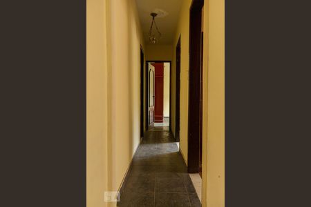 Corredor de apartamento para alugar com 2 quartos, 70m² em Campo Grande, Rio de Janeiro