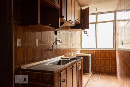 Apartamento para alugar com 70m², 2 quartos e 2 vagas Apartamento para alugar com 70m², 2 quartos e 2 vagasCozinha