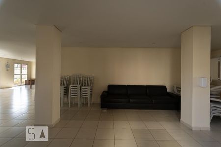 Apartamento para alugar com 100m², 2 quartos e 1 vaga Apartamento para alugar com 100m², 2 quartos e 1 vagaHall de Entrada