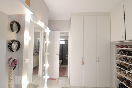 Apartamento para alugar com 100m², 2 quartos e 1 vagaSuite
