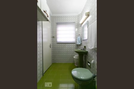 Casa à venda com 500m², 5 quartos e 2 vagasEdícula - Quarto 5 - Banheiro 3