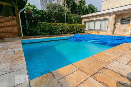 Casa à venda com 500m², 5 quartos e 2 vagasPiscina