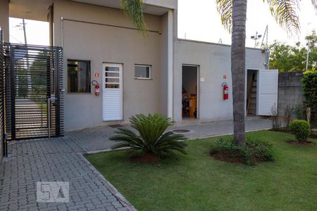 Apartamento para alugar com 95m², 2 quartos e 2 vagasFachada e portaria