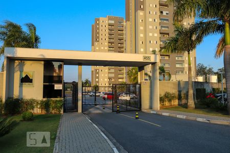 Apartamento para alugar com 95m², 2 quartos e 2 vagasFachada do Condomínio