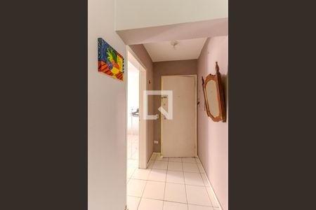 Corredor de Entrada de apartamento para alugar com 1 quarto, 65m² em Vila Buarque, São Paulo