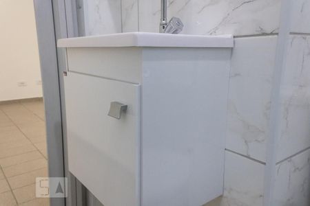 Casa para alugar com 35m², 1 quarto e sem vagaBanheiro - Armário