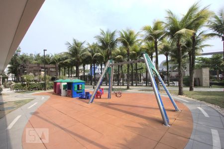 Apartamento para alugar com 65m², 2 quartos e 1 vagaÁrea Comum - Playground