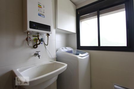 Apartamento para alugar com 65m², 2 quartos e 1 vagaÁrea de Serviço