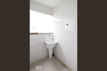 Área de Serviço de apartamento para alugar com 1 quarto, 35m² em Jardim Vila Galvao, Guarulhos