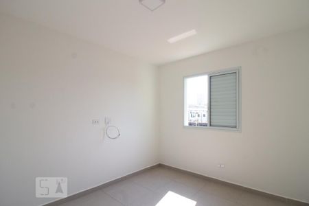 Quarto de apartamento para alugar com 1 quarto, 35m² em Jardim Vila Galvao, Guarulhos