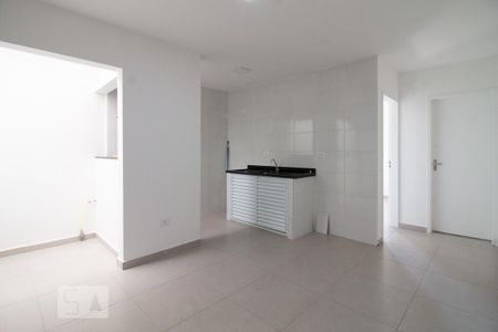 Sala/Cozinha de apartamento para alugar com 1 quarto, 35m² em Jardim Vila Galvao, Guarulhos