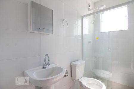 Banheiro de apartamento para alugar com 1 quarto, 35m² em Jardim Vila Galvao, Guarulhos