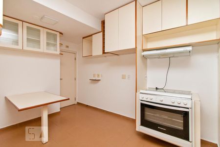 Apartamento para alugar com 200m², 4 quartos e 4 vagas Apartamento para alugar com 200m², 4 quartos e 4 vagasCozinha