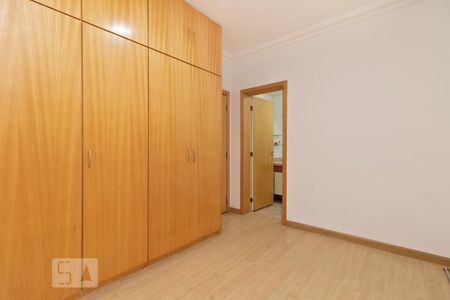 Apartamento para alugar com 200m², 4 quartos e 4 vagas Apartamento para alugar com 200m², 4 quartos e 4 vagasSuíte 2