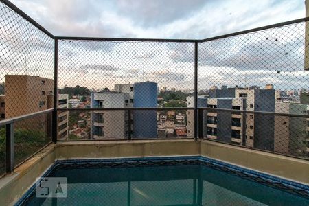 Piscina de apartamento à venda com 4 quartos, 200m² em Paraíso do Morumbi, São Paulo