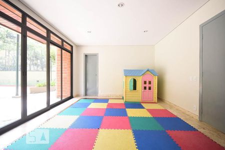 Apartamento para alugar com 200m², 4 quartos e 4 vagas Apartamento para alugar com 200m², 4 quartos e 4 vagasBrinquedoteca