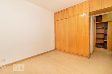 Apartamento para alugar com 200m², 4 quartos e 4 vagas Apartamento para alugar com 200m², 4 quartos e 4 vagasSuíte 1