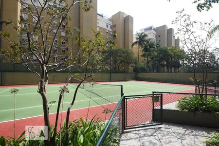 Apartamento para alugar com 200m², 4 quartos e 4 vagas Apartamento para alugar com 200m², 4 quartos e 4 vagasQuadra Esportiva