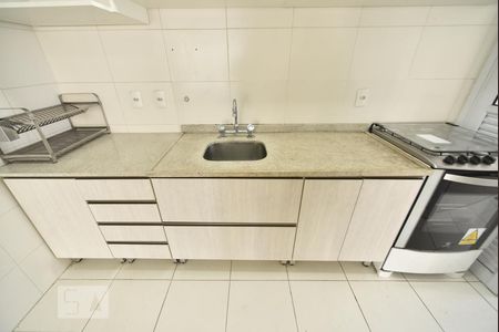 Apartamento à venda com 99m², 3 quartos e 2 vagasCozinha