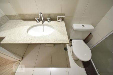 Apartamento à venda com 99m², 3 quartos e 2 vagasBanheiro