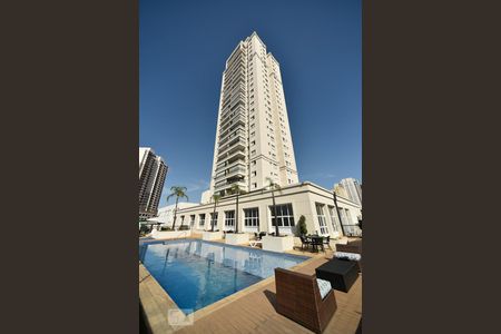 Apartamento à venda com 99m², 3 quartos e 2 vagasÁrea comum - fachada posterior