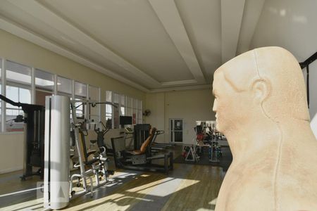 Apartamento à venda com 99m², 3 quartos e 2 vagasÁrea comum - academia