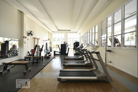 Apartamento à venda com 99m², 3 quartos e 2 vagasÁrea comum - academia