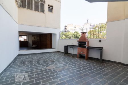 Apartamento à venda com 76m², 2 quartos e 1 vaga Apartamento à venda com 76m², 2 quartos e 1 vagaÁrea comum - Churrasqueira