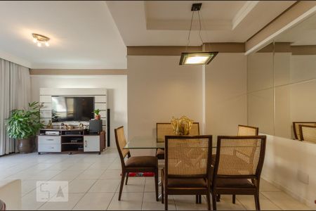 Sala de apartamento para alugar com 3 quartos, 116m² em Barra, Salvador