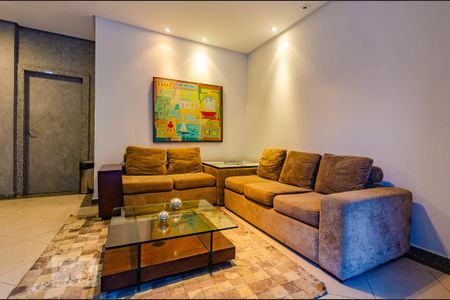 Apartamento para alugar com 116m², 3 quartos e 2 vagas Apartamento para alugar com 116m², 3 quartos e 2 vagasHall de Entrada