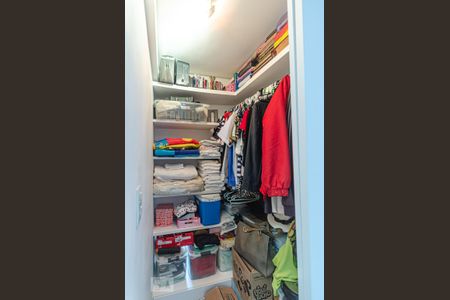 Apartamento para alugar com 116m², 3 quartos e 2 vagas Apartamento para alugar com 116m², 3 quartos e 2 vagasQuarto 1 - Suite Closet