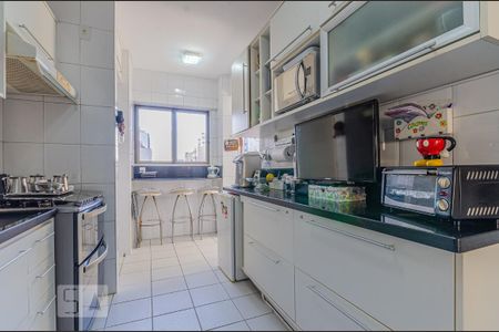 Apartamento para alugar com 116m², 3 quartos e 2 vagas Apartamento para alugar com 116m², 3 quartos e 2 vagasCozinha