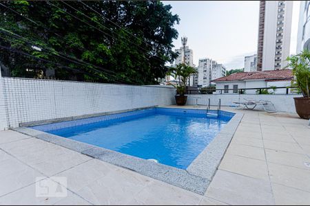 Área comum - Piscina de apartamento para alugar com 3 quartos, 116m² em Barra, Salvador